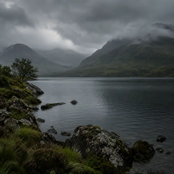 Moody Landscape photographic style example.